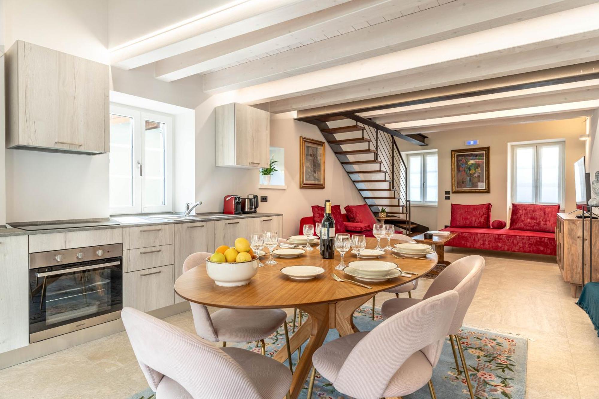 Luxury 2Br W/ River Castle View In Borgo Valsugana Lägenhet Exteriör bild